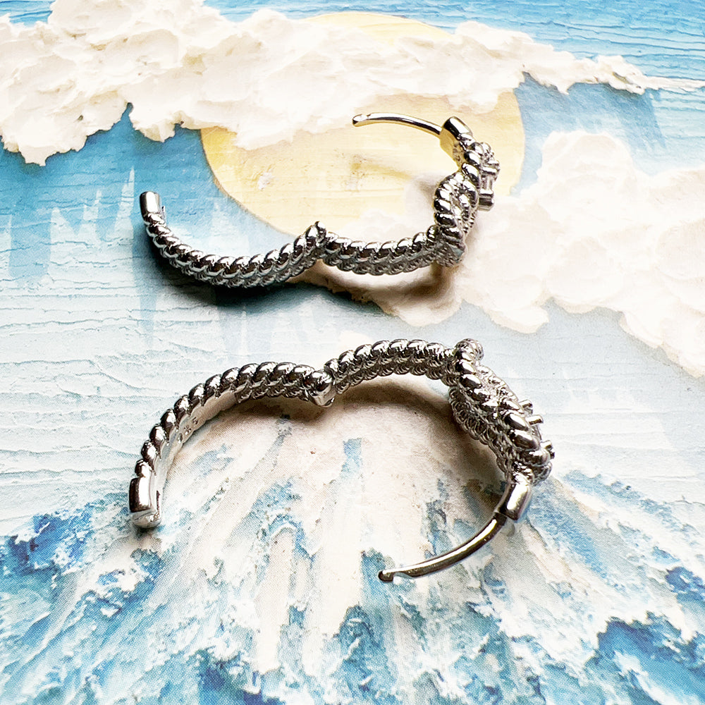 Knot with you Sterling Silver hoop earrings