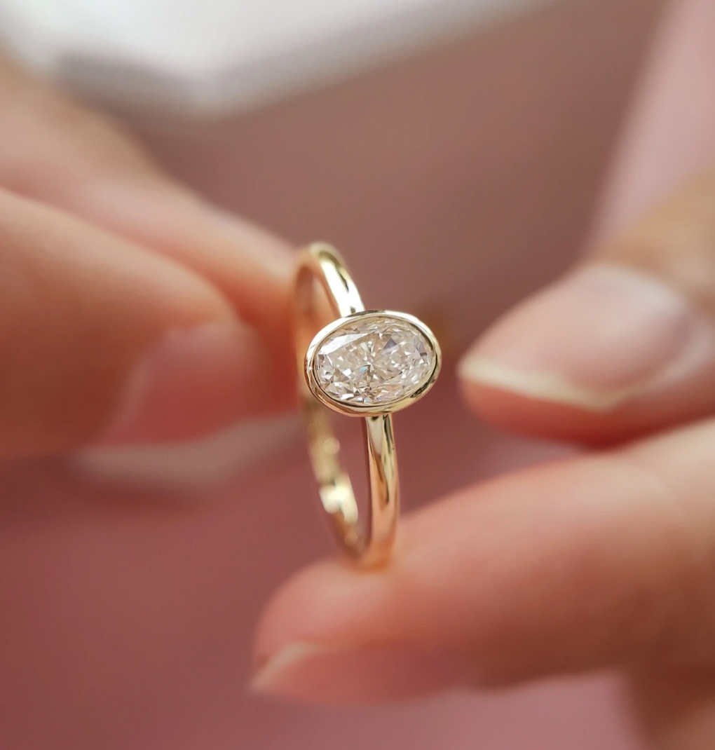 Classy Exquisite Ovel Sterling Silver 925 Ring