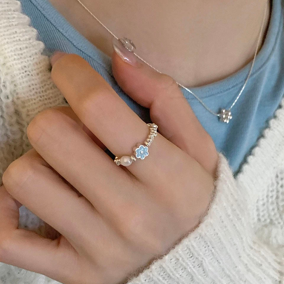 Sterling Silver Blue Daisy & Pearl Ring