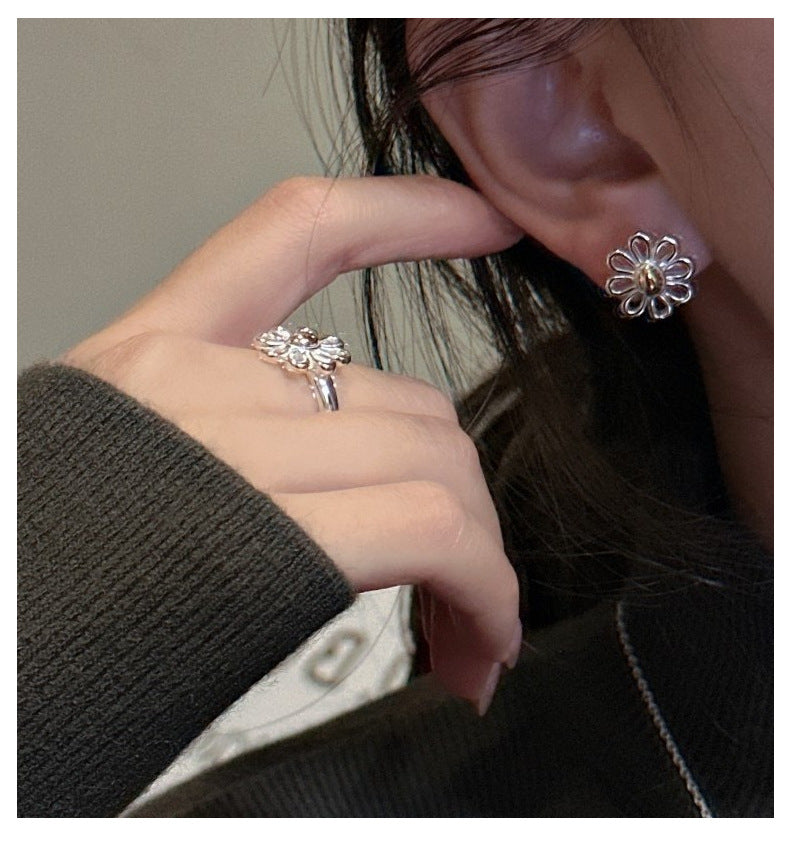 Daisy Lazy 2.0 Sterling Silver Earrings