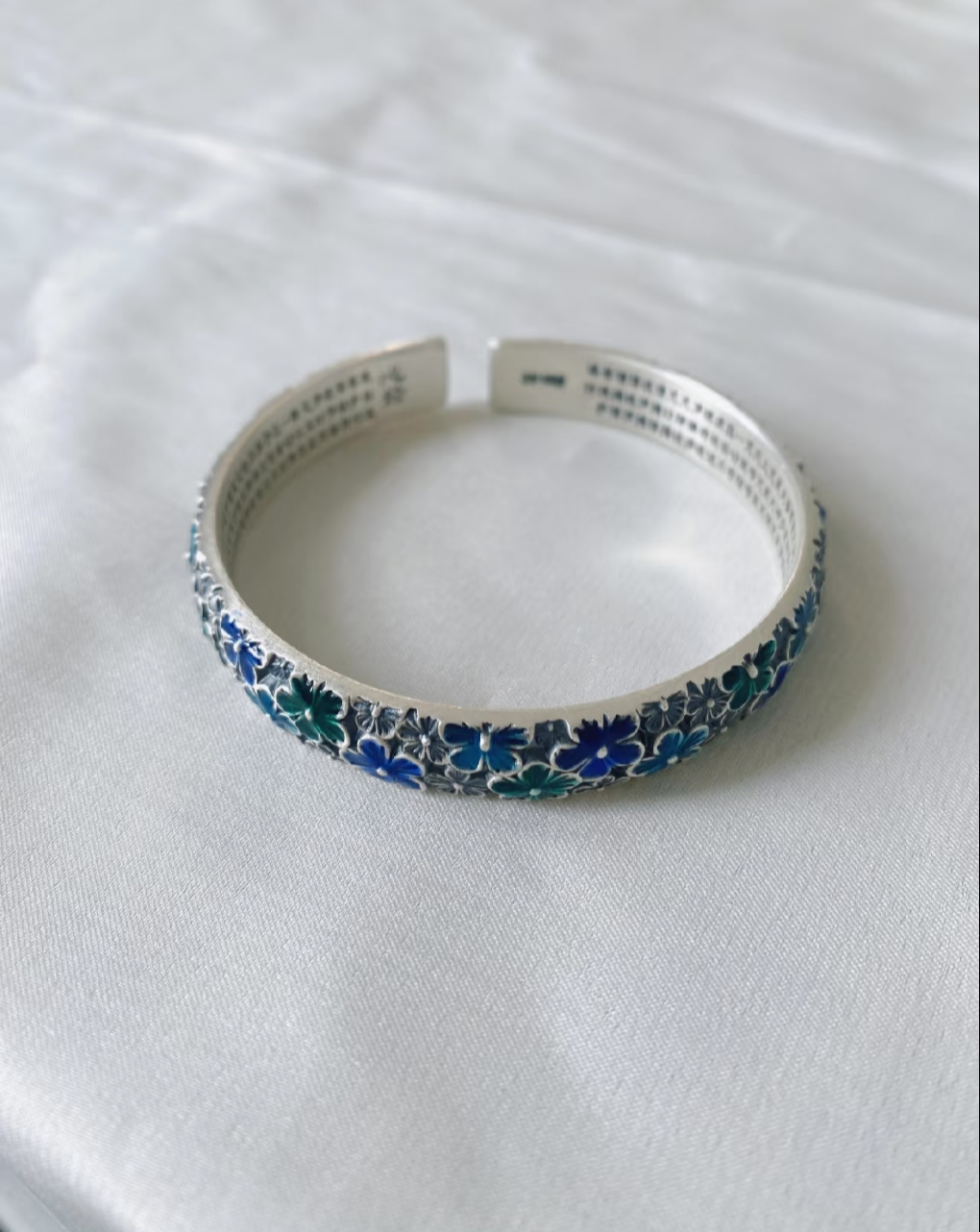 Blue Daisy Sterling Silver Cuff bracelet