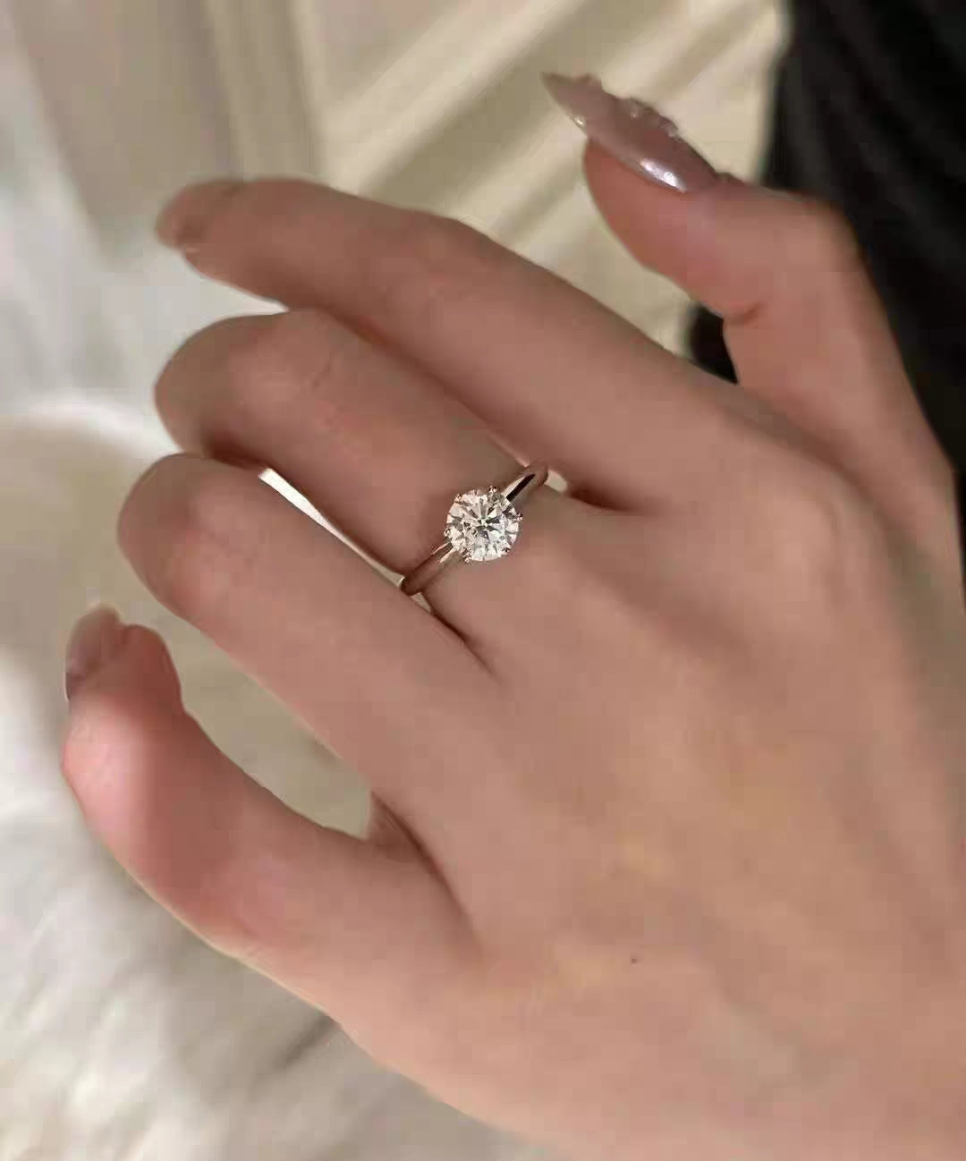 PT950 platinum Real Natural Diamond GIA Certified Ring- Classic sixprong setting