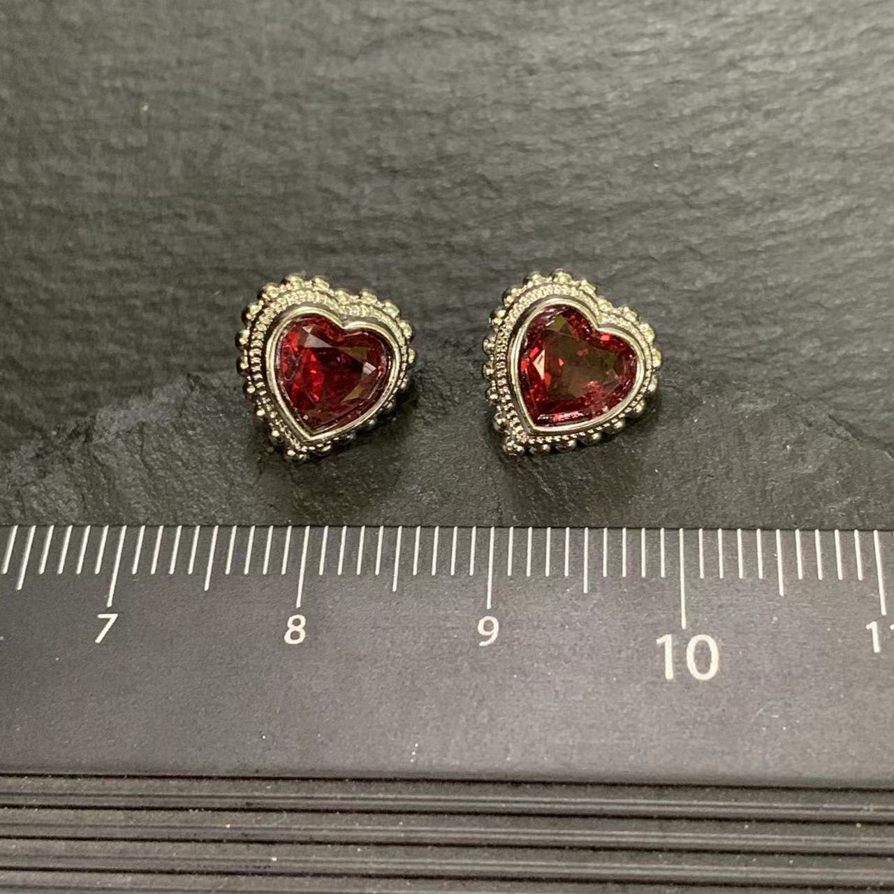 Natural Garnet Stone Sterling Silver 925 Stud earrings