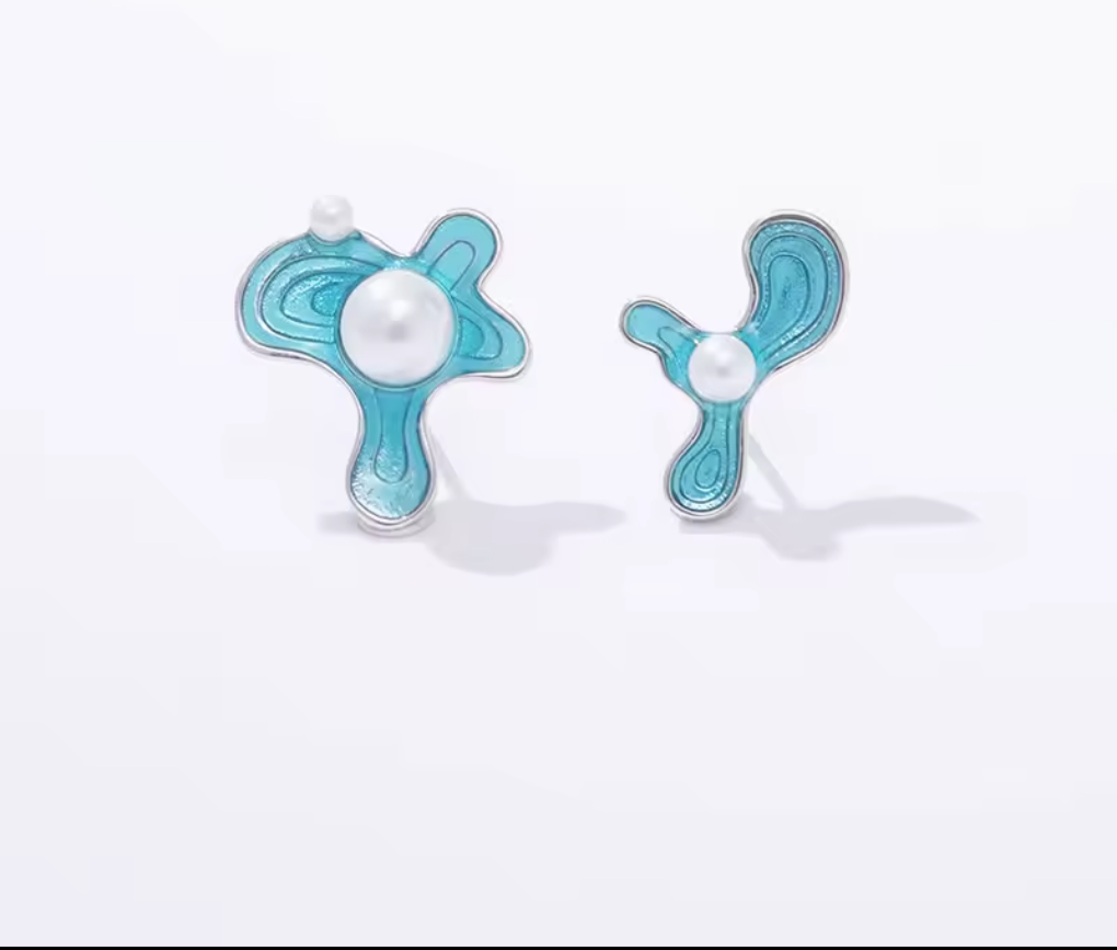 Exquisite Minimalist Sterling Silver Stud earrings