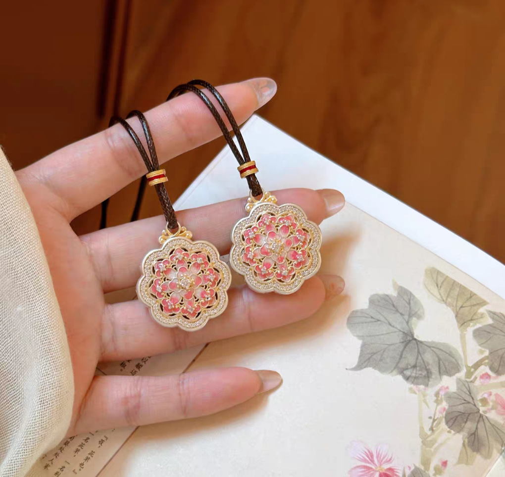 Tibatian Lucky Charm 999 Silver necklace