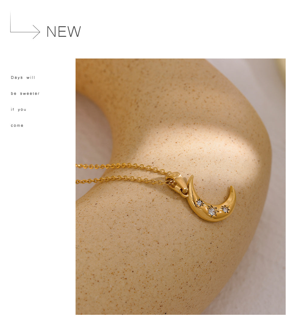 Crescent Moon 18k Gold Filled Necklace Pendant