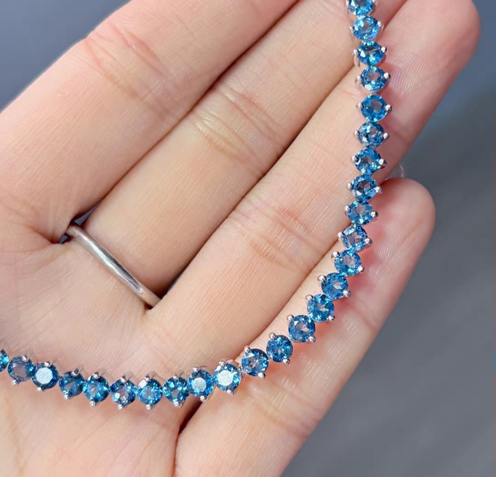 Natural Topaz Sterling Silver 925 Bracelet With Certificate