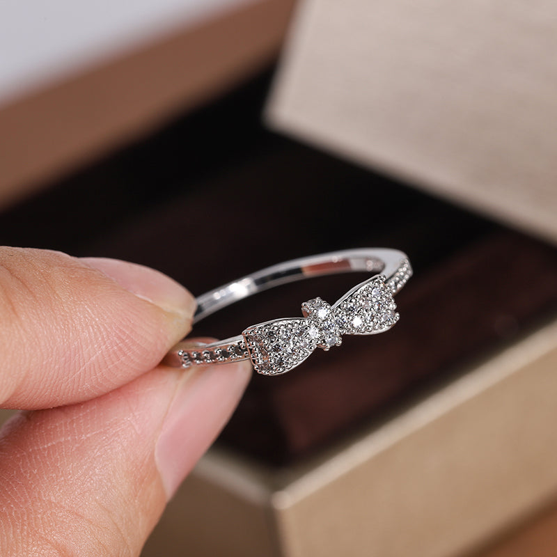 Cute little Bow Sterling Silver 925 Ring