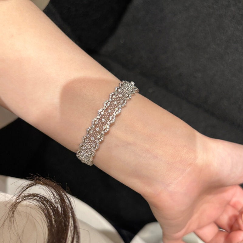 Lacey Feelings Sterling Silver Bracelet bangle
