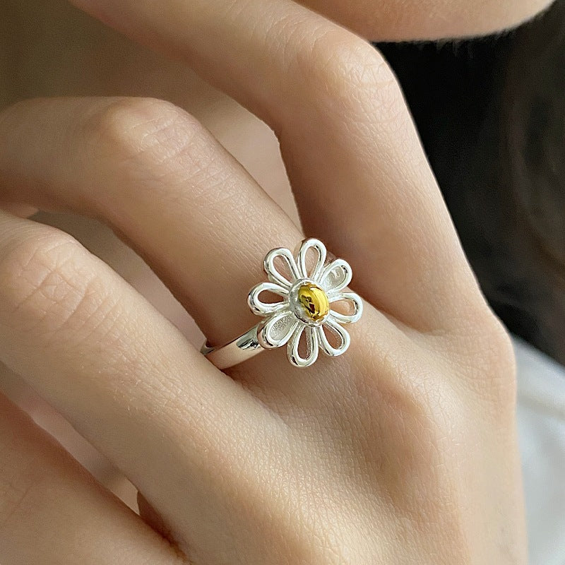 Daisy Sterling Silver Ring
