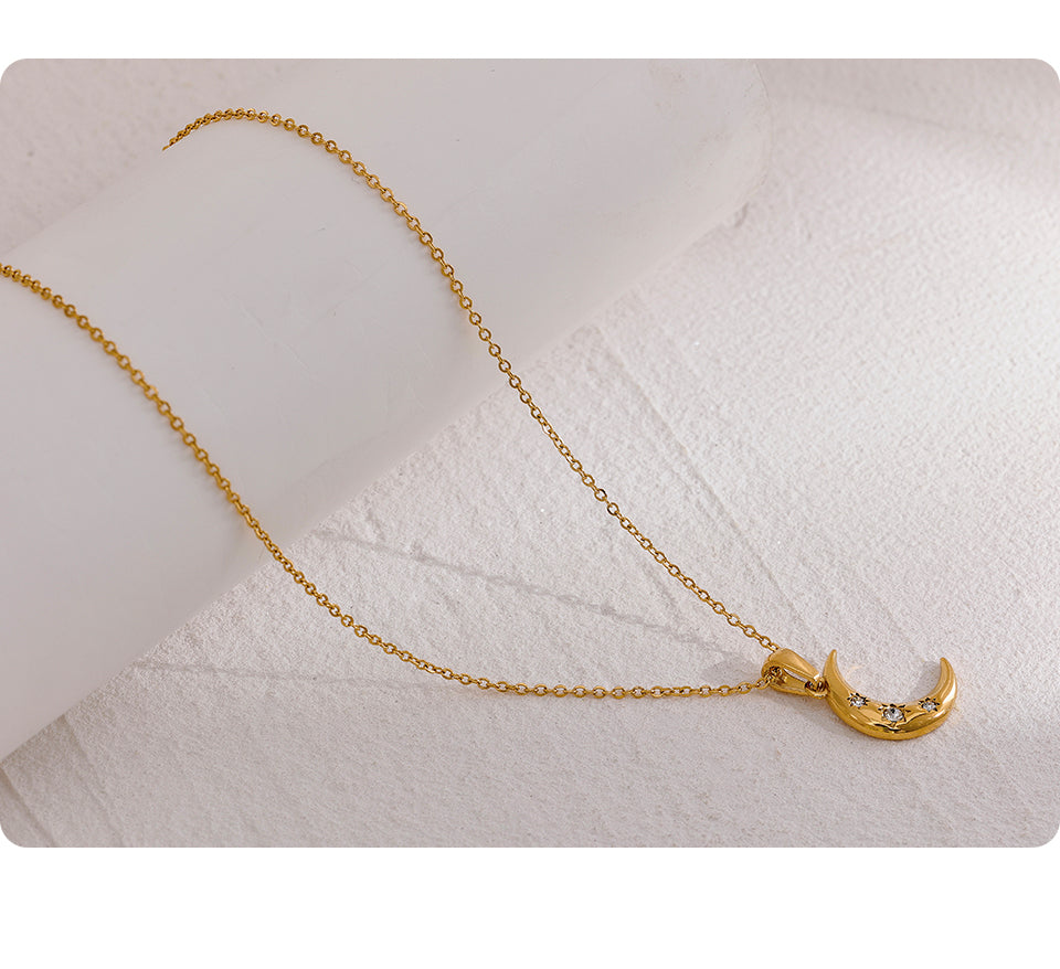 Crescent Moon 18k Gold Filled Necklace Pendant