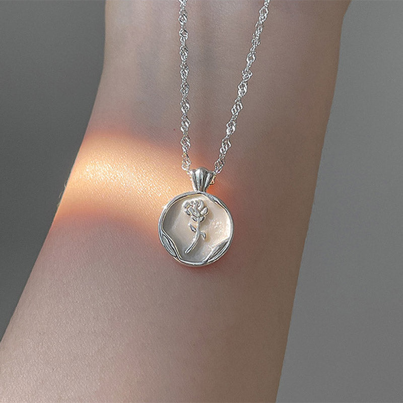 Minimalist Tulip garden Necklace 925 Sliver