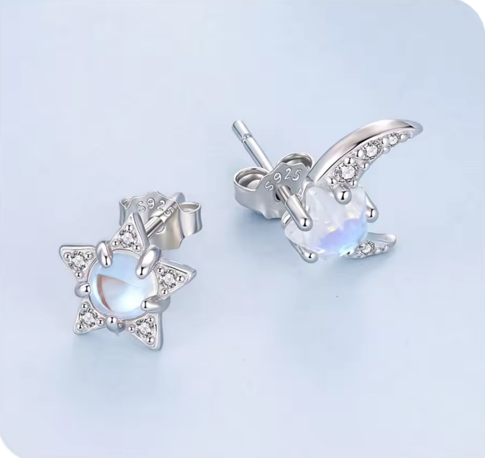 Star&Moon Sterling Silver 925 Stud earrings with Moonstone