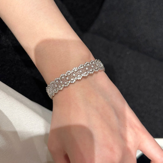 Lacey Feelings Sterling Silver Bracelet bangle