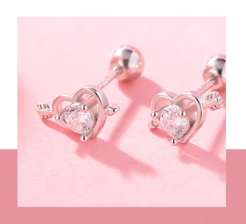 Cupid shot Sterling Silver 925 Stud earrings