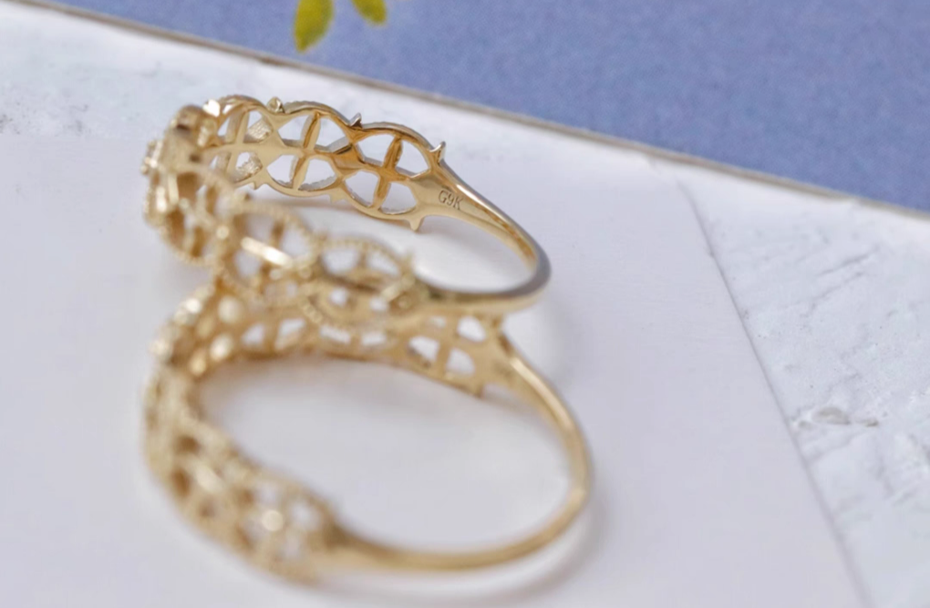 Waltz 9K gold vintage lace Certified Ring
