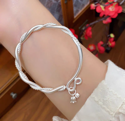 Twisted mind 999 Silver Bangle bracelet