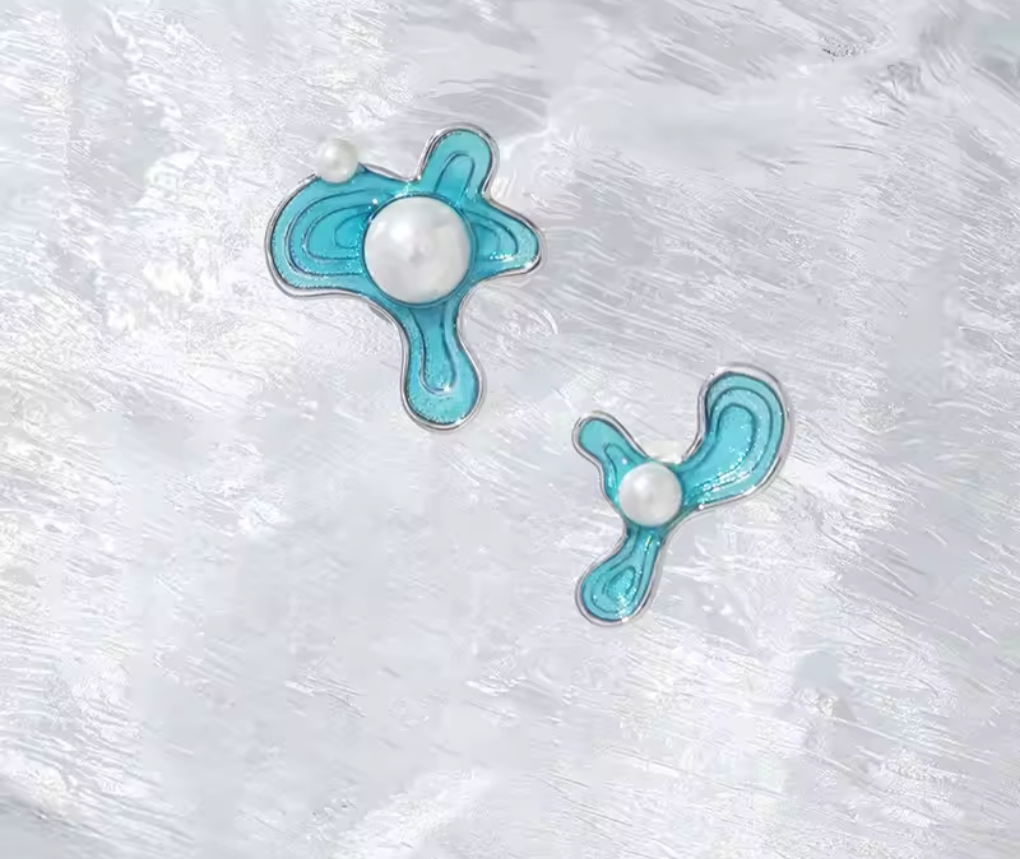 Exquisite Minimalist Sterling Silver Stud earrings