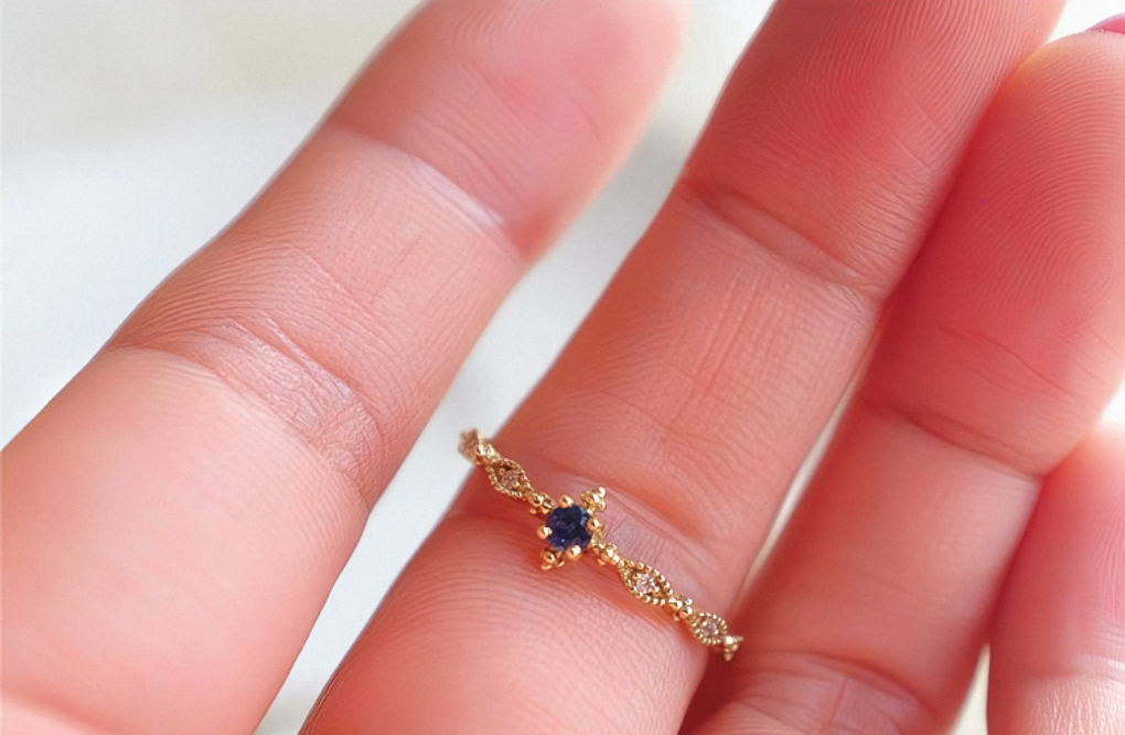 9K gold, natural sapphire Certified Ring